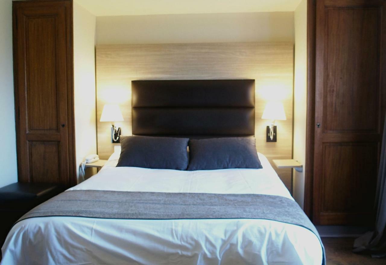 Logis Hotel - Auberge De L'Helix Rosoy  Экстерьер фото